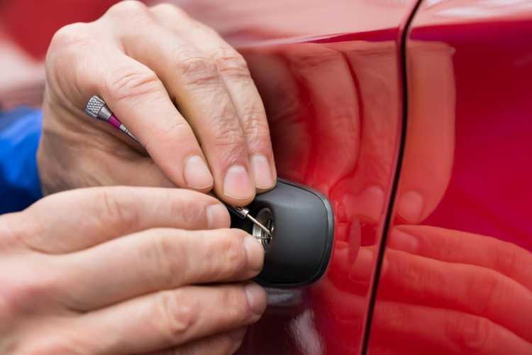 Common Car Lock Problems and Solutions in Los Angeles