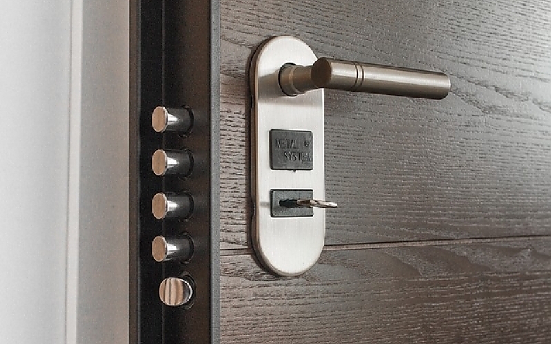 How Modern Lock Technology Makes Los Angeles Homes Safer