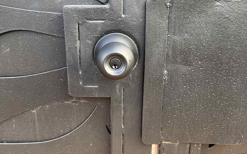 Simple Fixes for Sticky Deadbolts and Door Locks in Los Angeles